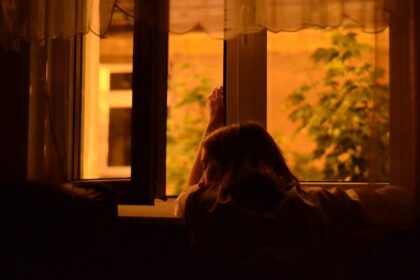 Tanda Kamu Terkena Maladaptive Daydreaming, Apa Itu?