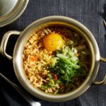 Tips Tetap Bisa Konsumsi Mi Instan Walau Sedang Diet