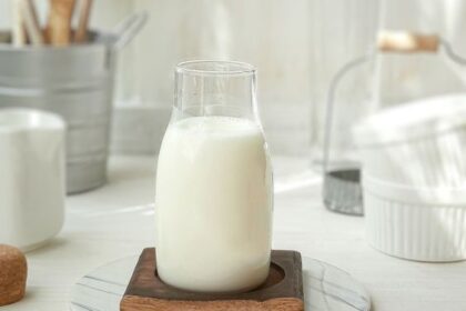 5 Pantangan Mengombinasikan Susu dengan Makanan Lain