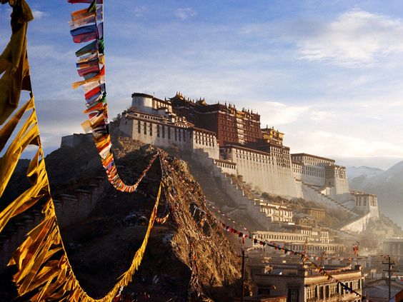 Fakta Tradisi Pemakaman Langit di Tibet, Ngeri dan Penasaran!