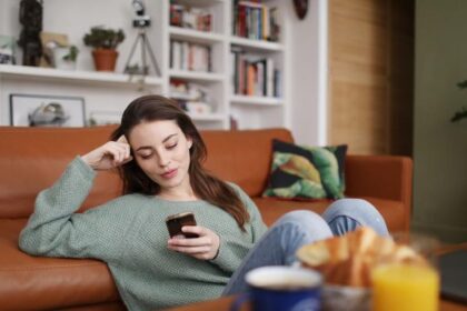 5 Tips Hentikan Kecanduan Nonton Video Pendek di Medsos