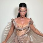 Katy Perry Pakai Gaun Karya Desainer Indonesia Tuai Perhatian