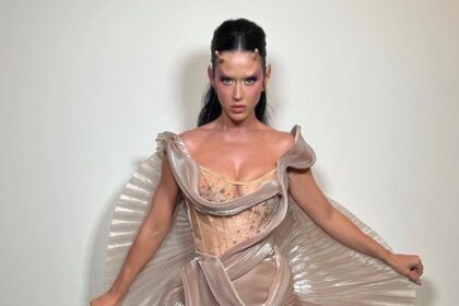 Katy Perry Pakai Gaun Karya Desainer Indonesia Tuai Perhatian