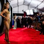 Deretan Gaun Miley Cyrus di Grammy Awards