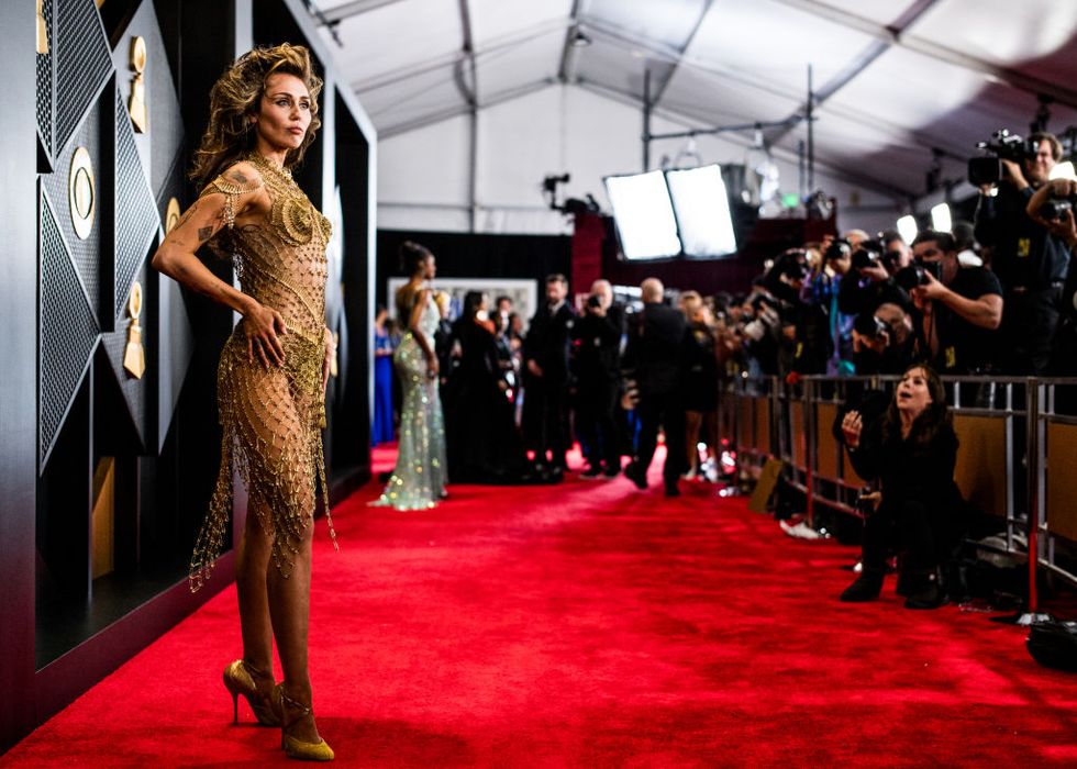 Deretan Gaun Miley Cyrus di Grammy Awards