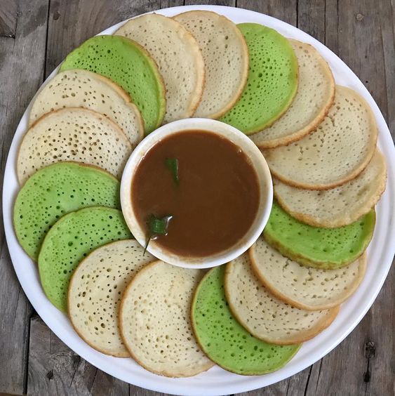 5 Camilan Indonesia Populer Versi Taste Atlas, Cocok untuk Takjil!
