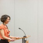 5 Cara Praktis Mengatasi Otak Ngeblank saat Public Speaking