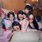 NewJeans Cetak Sejarah Menangkan Group of The Year Billboard