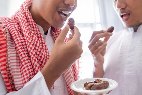 4 Khasiat Makan Kurma Harus Ganjil, Ada Penelitiannya!