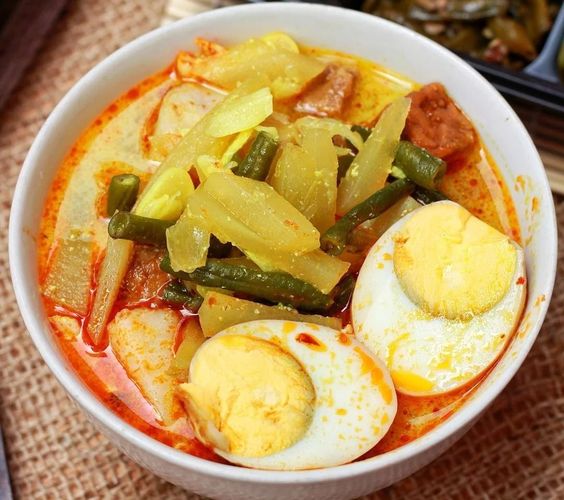 Jangan Panaskan Kembali 10 Menu Makanan Ini!
