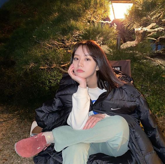 Lee Hyeri Tuliskan Permintaan Maaf Melalui Instagram Pribadi