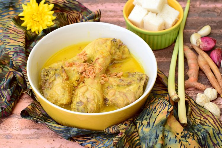 7 Kuliner Berkuah Kuning khas Indonesia yang Bikin Ketagihan!