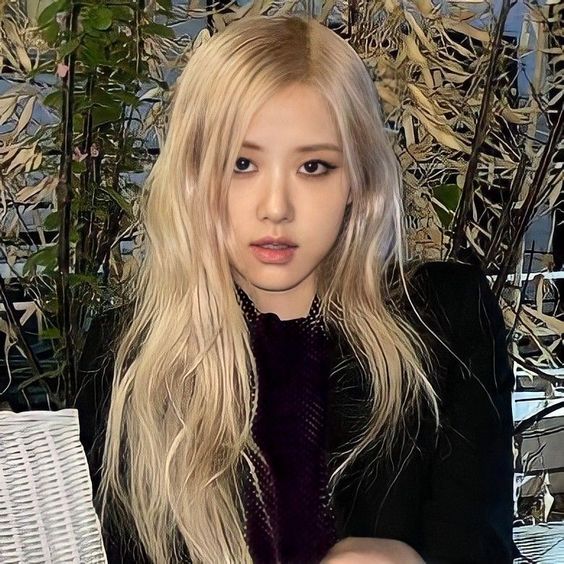 Deretan Idol K-Pop yang Miliki Vokal Unik, Siapa Saja?