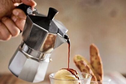 Tips Menikmati Es Krim di Musim Hujan