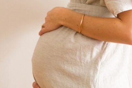5 Tips Sehat untuk Bumil yang Ingin Berpuasa