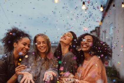 4 Trik Menjadi Lebih Bahagia ala Psikolog Finlandia