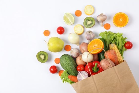 7 Buah dan Sayur yang Sebaiknya Tidak Mengupas Kulitnya