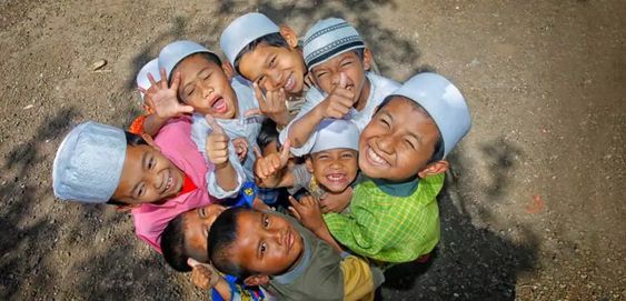 Indonesia Masuk Daftar Negara Paling Bahagia di Dunia