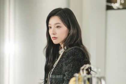 7 Gaya Memukau Kim Ji Won Anak Konglomerat di Queen of Tears