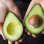 Tips Menyimpan Sisa Alpukat Agar Rasa & Warna Tidak Berubah