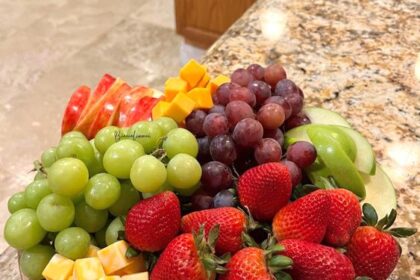 Makanan Ini Tidak Boleh Terkonsumsi Bersama Buah-Buahan