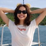Inspirasi Outfit Liburan ke Pantai dari Para Selebriti Korea!