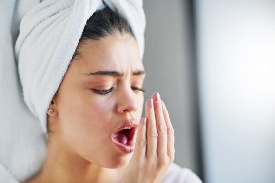 6 Cara Ampuh Mengatasi Bau Mulut