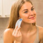 Amankah Angkat Sebum di Wajah Pakai Alat Penyedot Komedo?