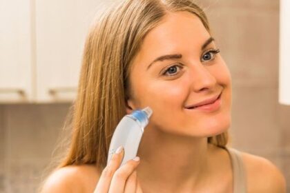 Amankah Angkat Sebum di Wajah Pakai Alat Penyedot Komedo?