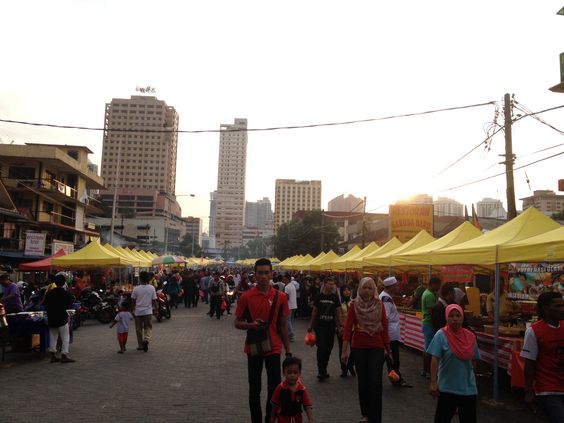 8 Tradisi Unik Ngabuburit di Berbagai Negara di Dunia