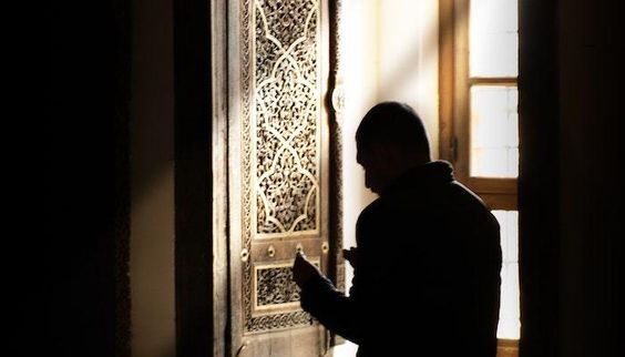Dengan demikian, dalam konteks penanganan masehi, maka malam Lailatul Qadar 2024 akan jatuh pada tanggal sebagai berikut. Malam ke-21 Ramadan atau 31 Maret-1 April 2024 Malam ke-23 Ramadan atau 2-3 April 2024 Malam ke-25 Ramadan atau 4-5 April 2024 Malam ke 27 Ramadan atau 6-7 April 2024 Malam ke-29 Ramadan atau 8-9 April 2024