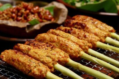 10 Rekomendasi Tempat Kuliner