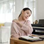 3 Cara Sederhana Mengatasi Bahaya Akibat Duduk Terlalu Lama