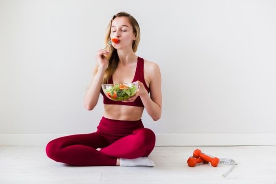 Mengenal Istilah 'Mindful Eating' agar Tak Makan Berlebih