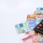 7 Cara Cerdas Mengelola Uang THR, Jangan Sampai Ludes!