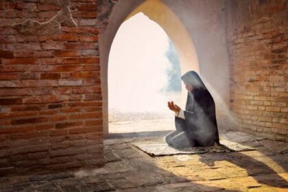 Kisah Halimah As-Sa'diyyah Menjadi Ibu Susu Rasulullah SAW