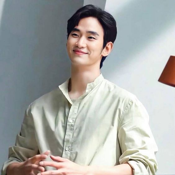 5 Fakta Menarik Kim Soo Hyun si 'Raja' Iklan!