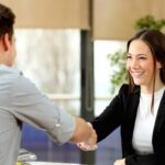 7 Kesalahan Bahasa Tubuh saat Interview Kerja, Jarang Disadari!