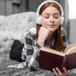 5 Lagu Ini Ceritakan Pahit Manisnya Cinta Pertama, Bikin Nostalgia