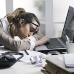 Arti Power Nap dan Manfaatnya, Berbeda dengan Tidur Saing!
