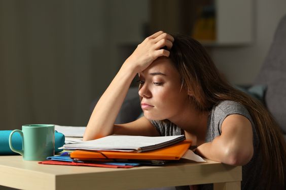 6 Cara Mengatasi Burnout pada Pelajar, Jangan Menyepelekannya!