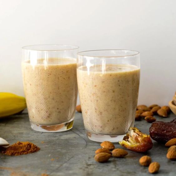 3 Kreasi Resep Smoothie Kurma yang Bernutrisi