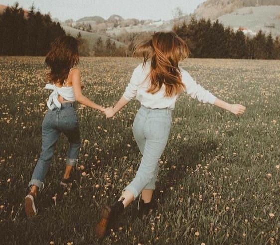 5 Zodiak yang Cocok Jadi Bestie Aries Si Energik