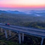 9 Jalan Tol dengan Pemandangan Terindah di Indonesia