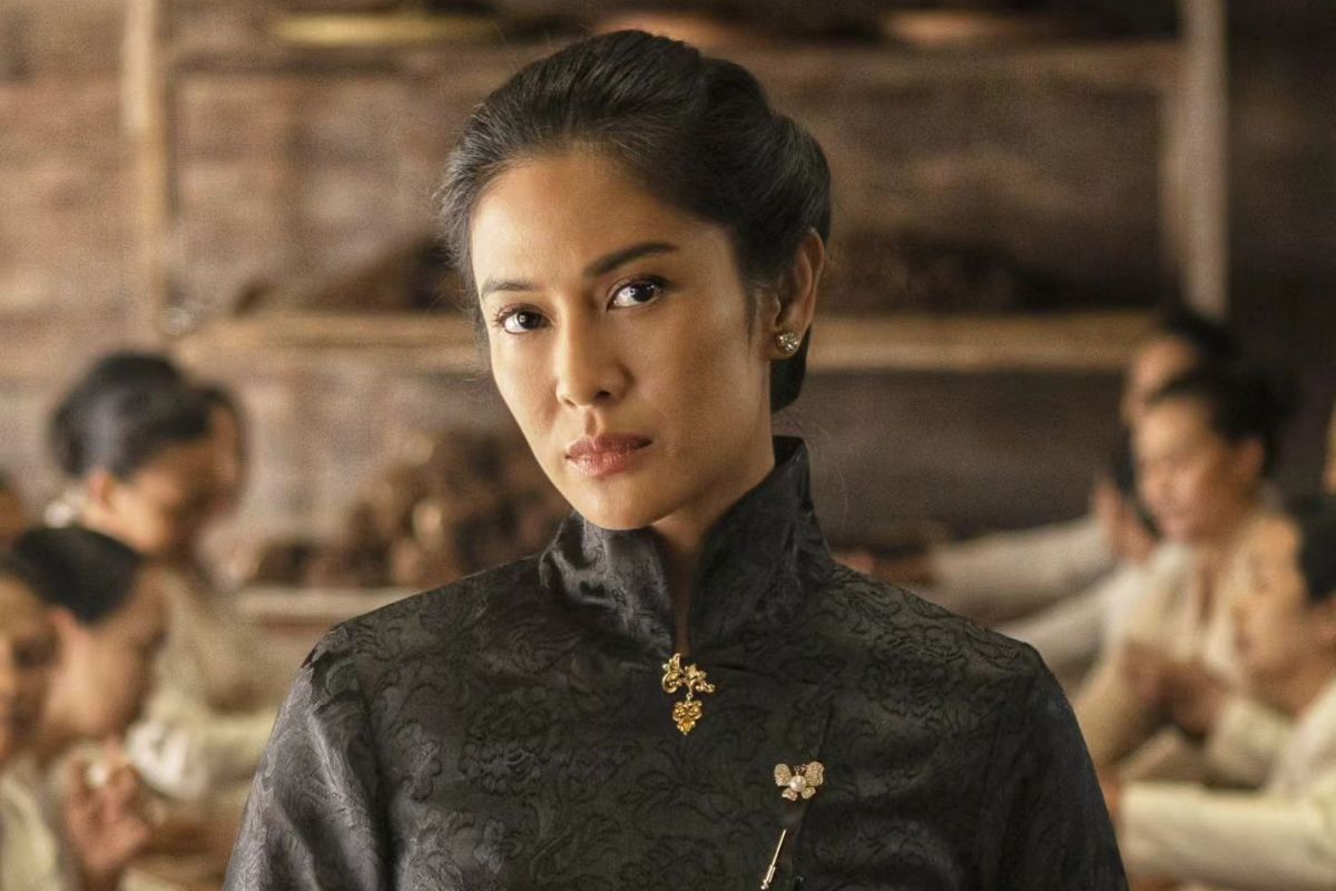 6 Selebriti Memakai Kebaya, Inspirasi Outfit Formal hingga Kasual