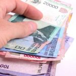 Hukum Bayar Zakat Fitrah Pakai Uang, Bolehkah?