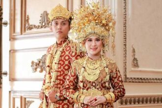 Mengenal Aksesori Baju Pengantin Adat Palembang