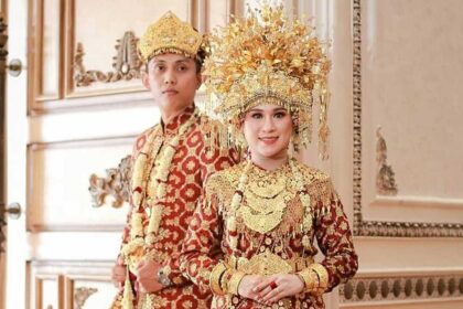 Mengenal Aksesori Baju Pengantin Adat Palembang