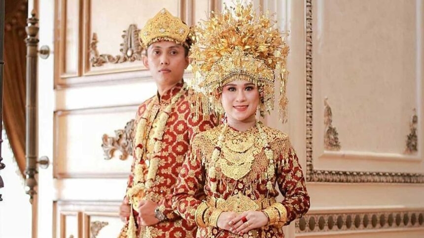 Mengenal Aksesori Baju Pengantin Adat Palembang
