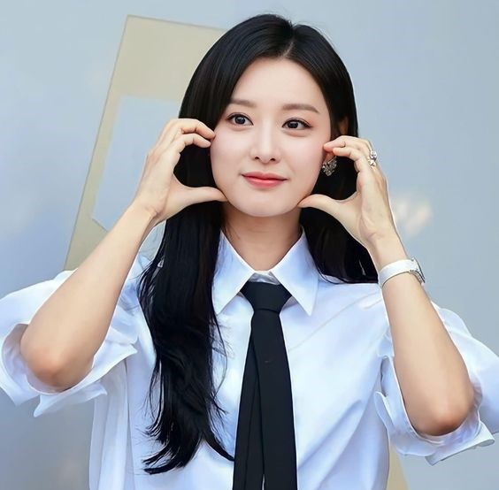 Rutinitas Pagi ala Kim Ji Won untuk Tingkatkan Produktivitas